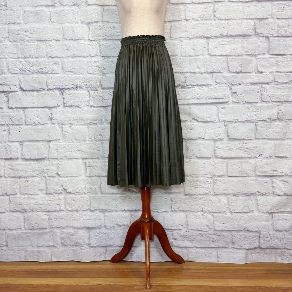 Grey Collective Green Faux Leather Pleated Midi Skirt